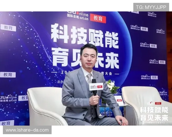 周强专访：从青涩少年到篮球巨星的成长之路回顾