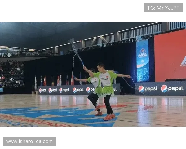 杭州街舞队在世界滑板锦标赛中的耐力表现引发热议与关注