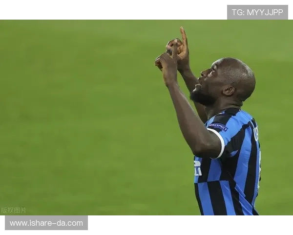 卡斯鲁厄与德累斯顿激战正酣谁将赢得这场精彩对决 卡斯鲁厄与德累斯顿激战正酣谁将赢得这场精彩对决