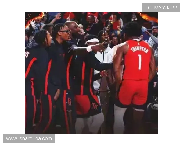 火箭队与鹈鹕队精彩对决全场录像回放带你重温比赛精彩瞬间