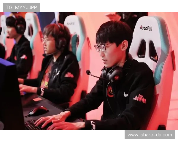 FPX快攻战术解析：如何在CSGO中掌控比赛节奏与优势